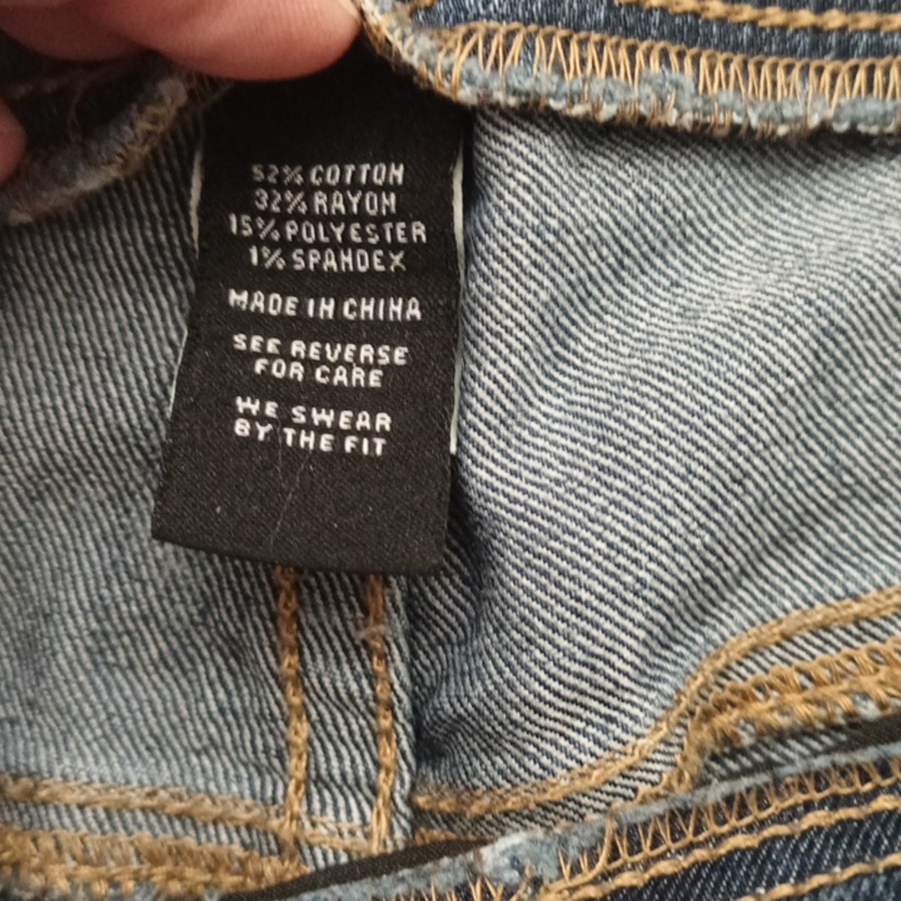 Torrid Pull on Jeans Size 1R - Picture 3 of 4